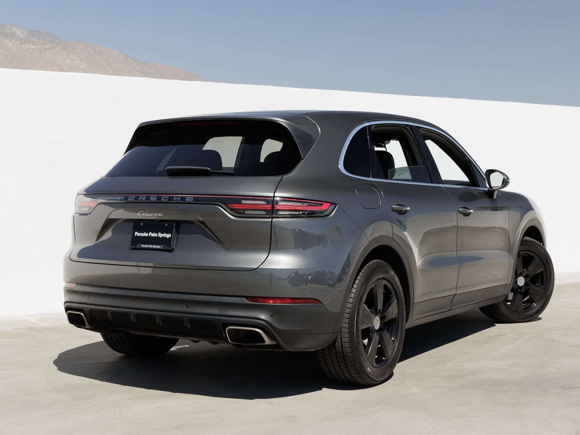 Certified 2020 Porsche Cayenne AWD/4WD image 7
