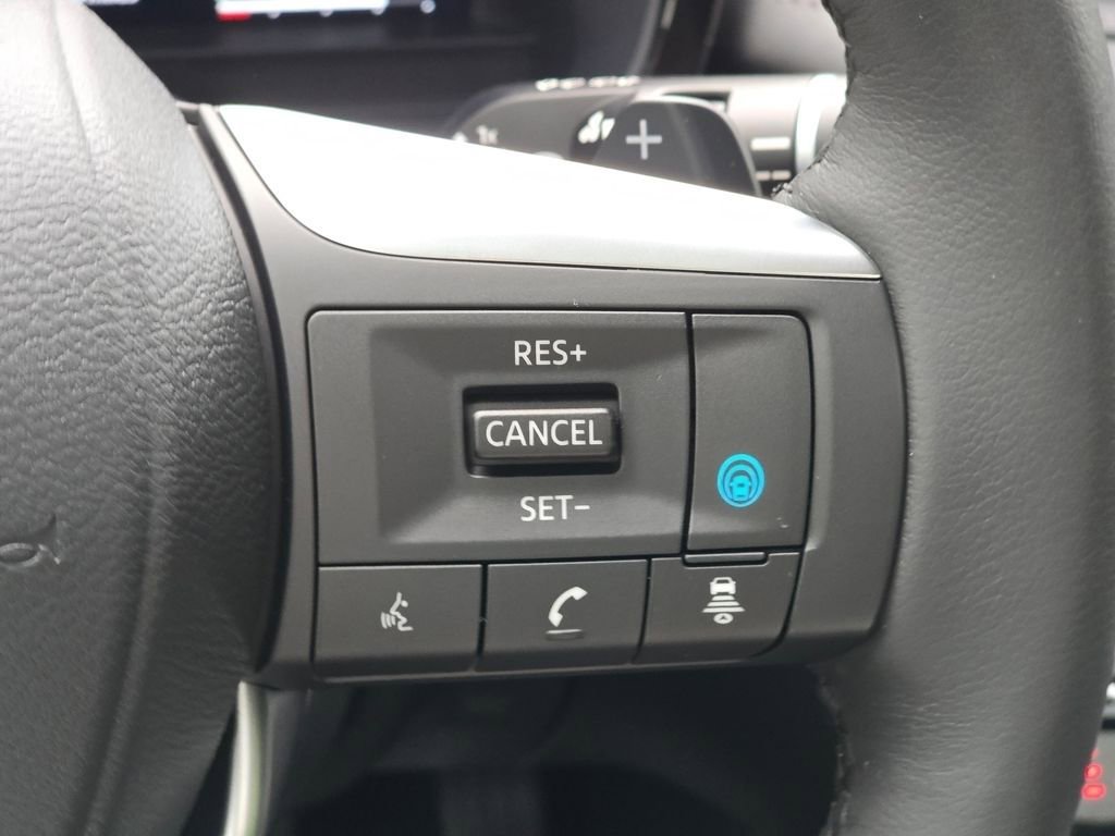 Certified 2025 INFINITI QX60 Luxe image 32