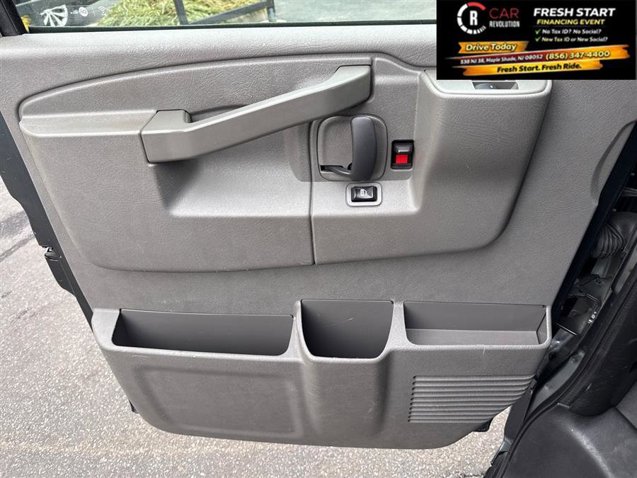 Used 2017 Chevrolet Express 2500 LS RWD image 45