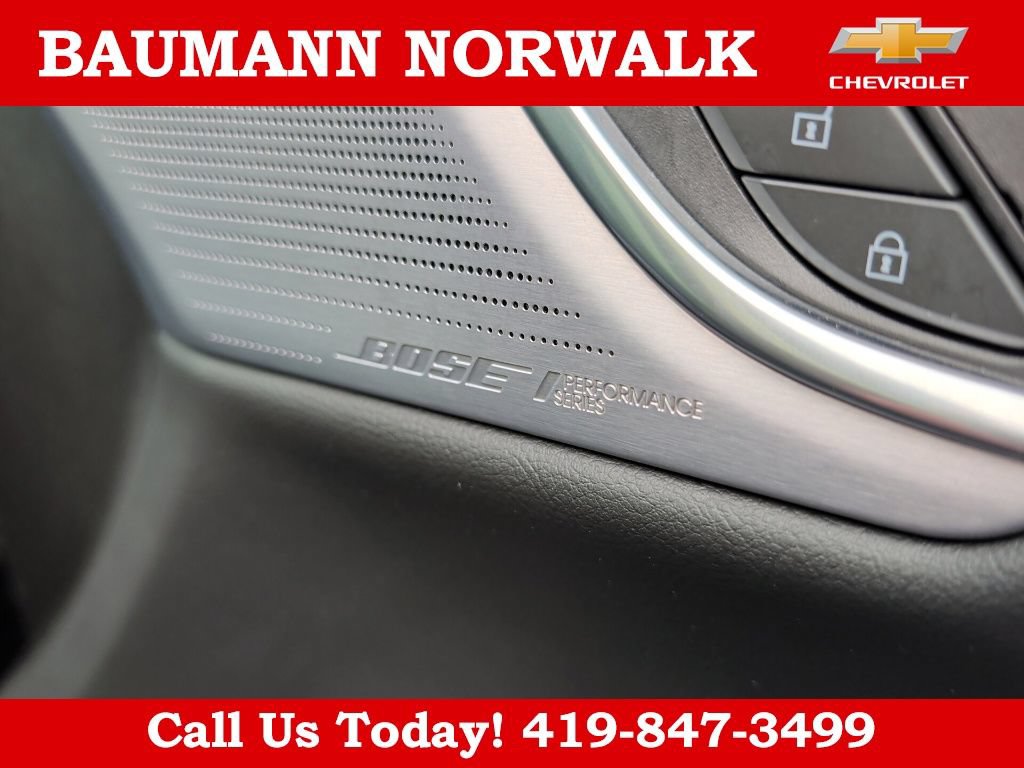 Used 2025 Cadillac XT5 Premium Luxury AWD/4WD image 15