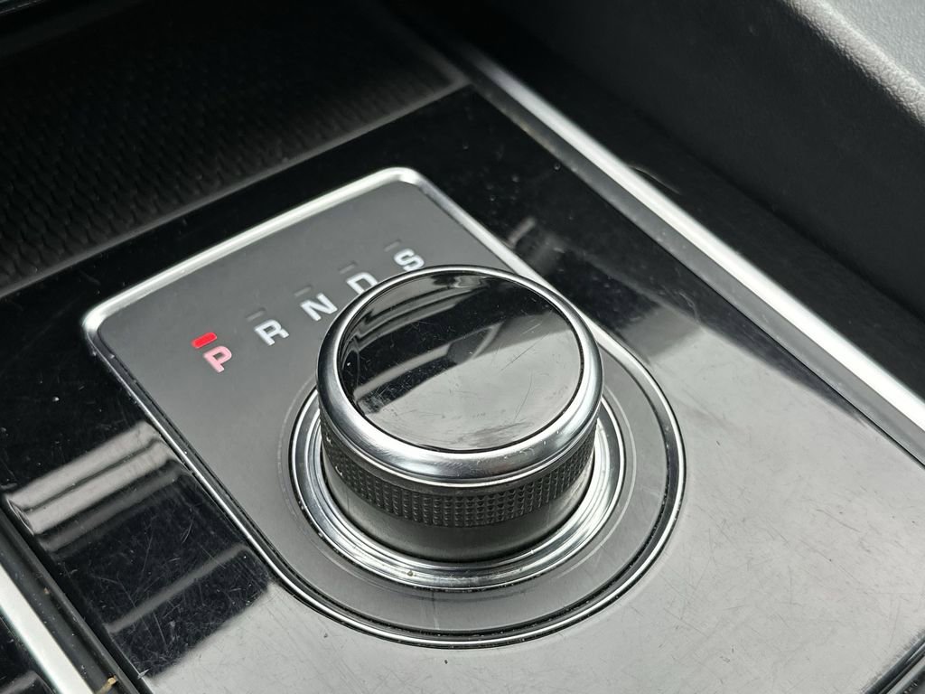 Used 2019 Jaguar F-PACE Prestige image 20