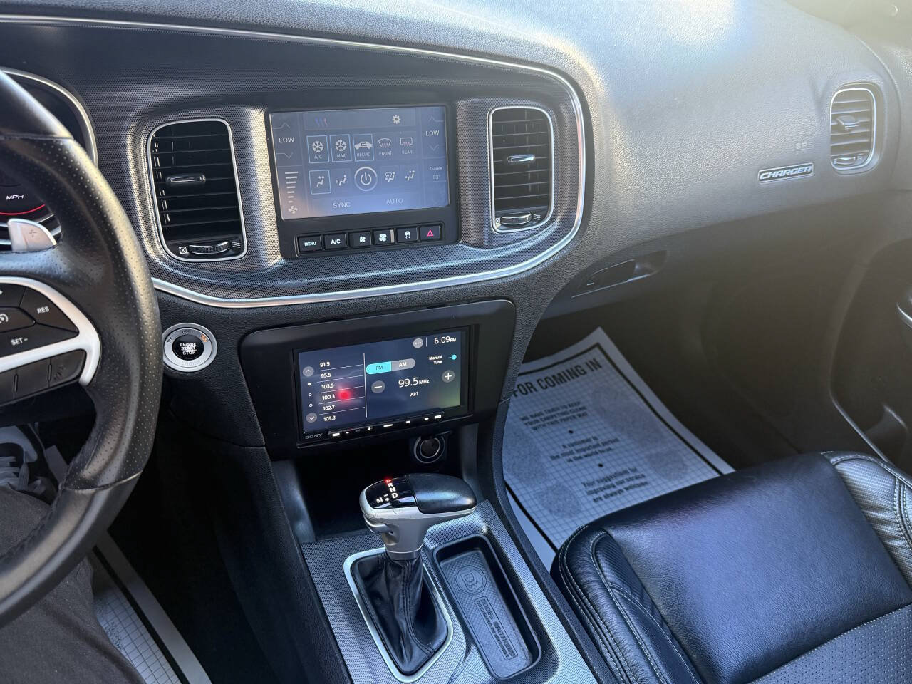 Used 2018 Dodge Charger R/T RWD image 21