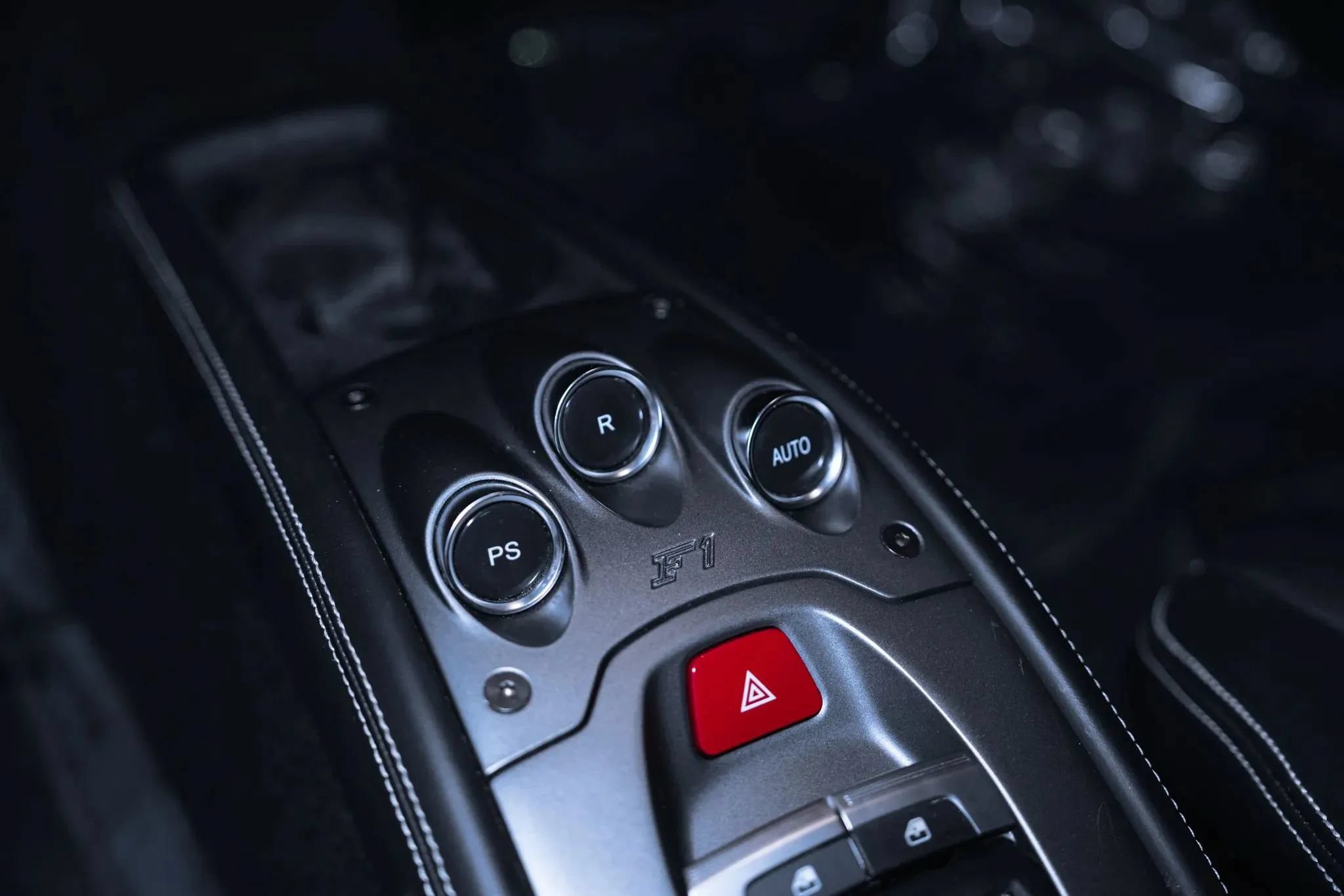 Used 2010 Ferrari 458 Italia Coupe RWD image 20
