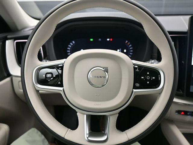 New 2026 Volvo XC60 B5 Ultra w/ Protection Package Premier image 30