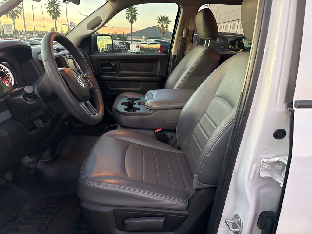 Certified 2019 RAM 1500 Tradesman w/ Chrome Appearance Group image 15