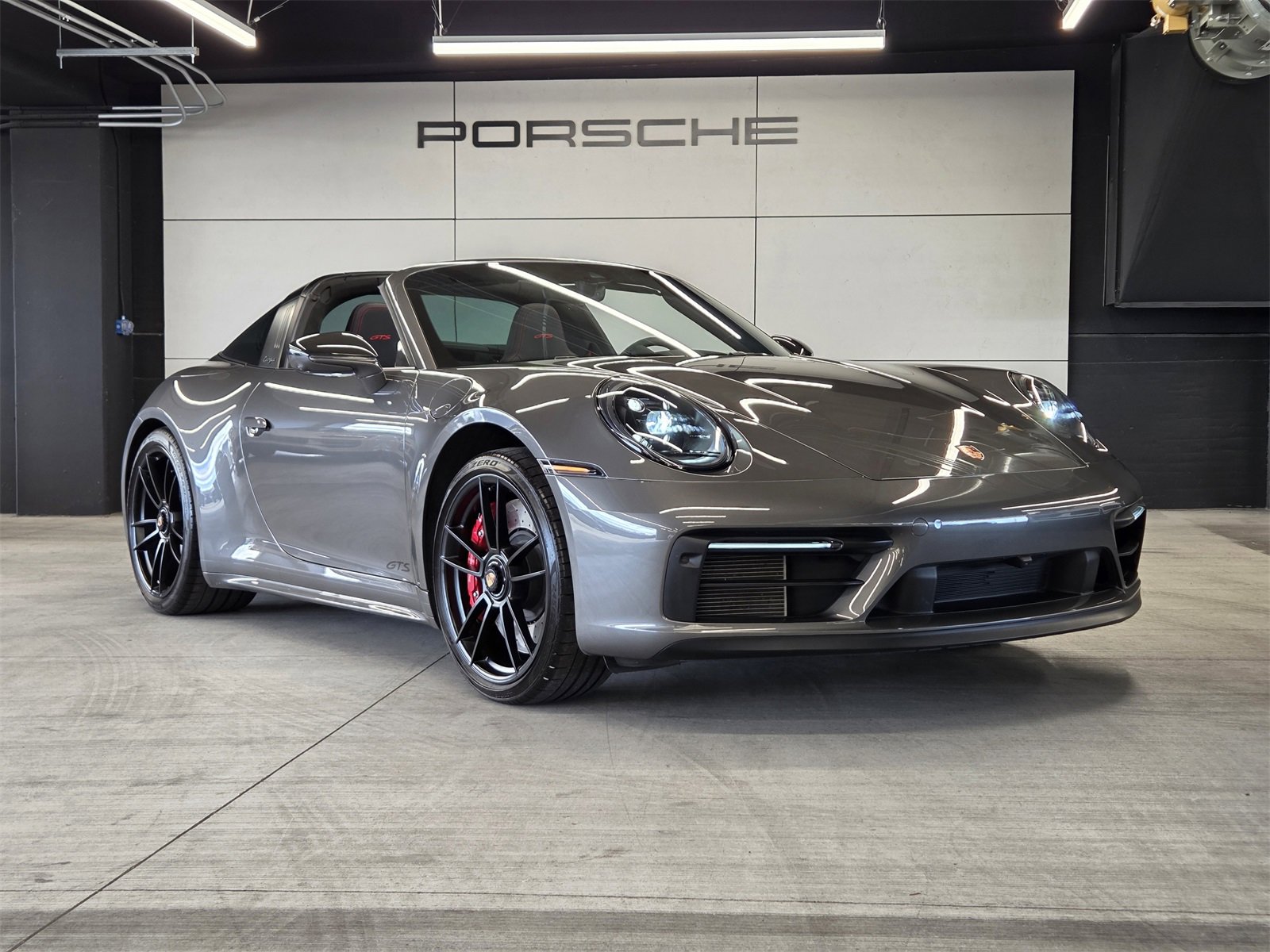 Used 2024 Porsche 911 Targa 4 GTS image 29