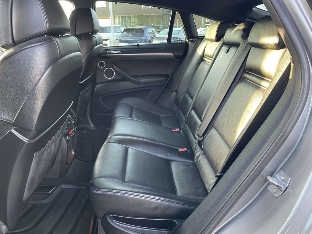 Used 2014 BMW X6 M image 3