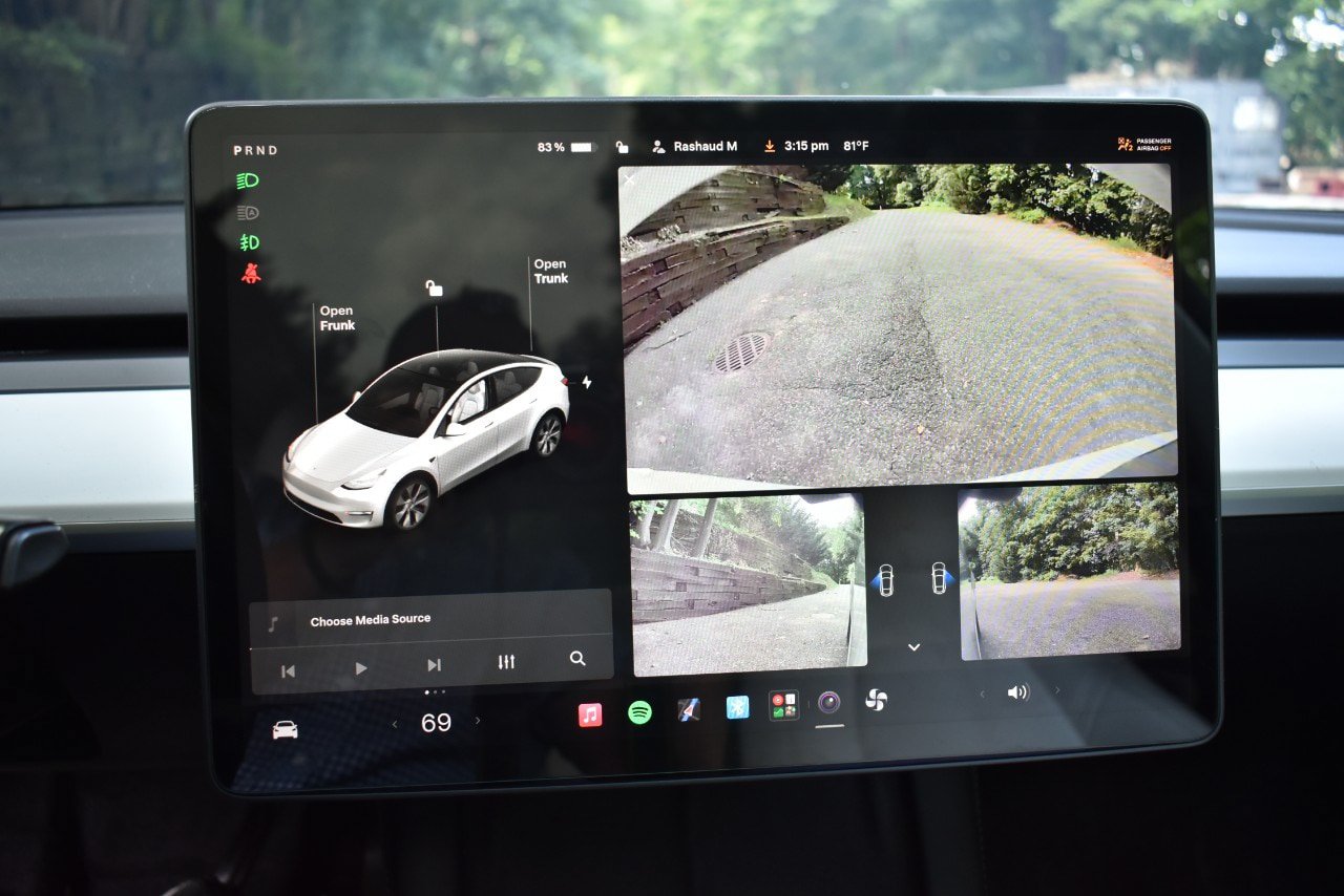 Used 2021 Tesla Model Y 2WD image 25