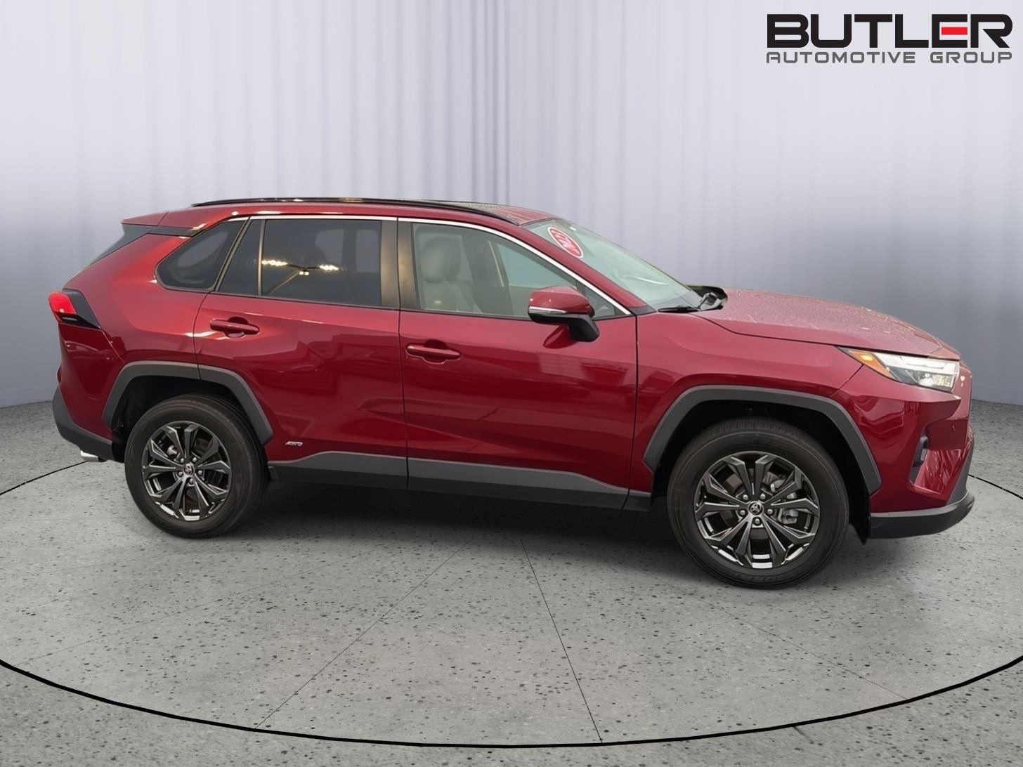 Certified 2023 Toyota RAV4 XLE Premium AWD/4WD image 7