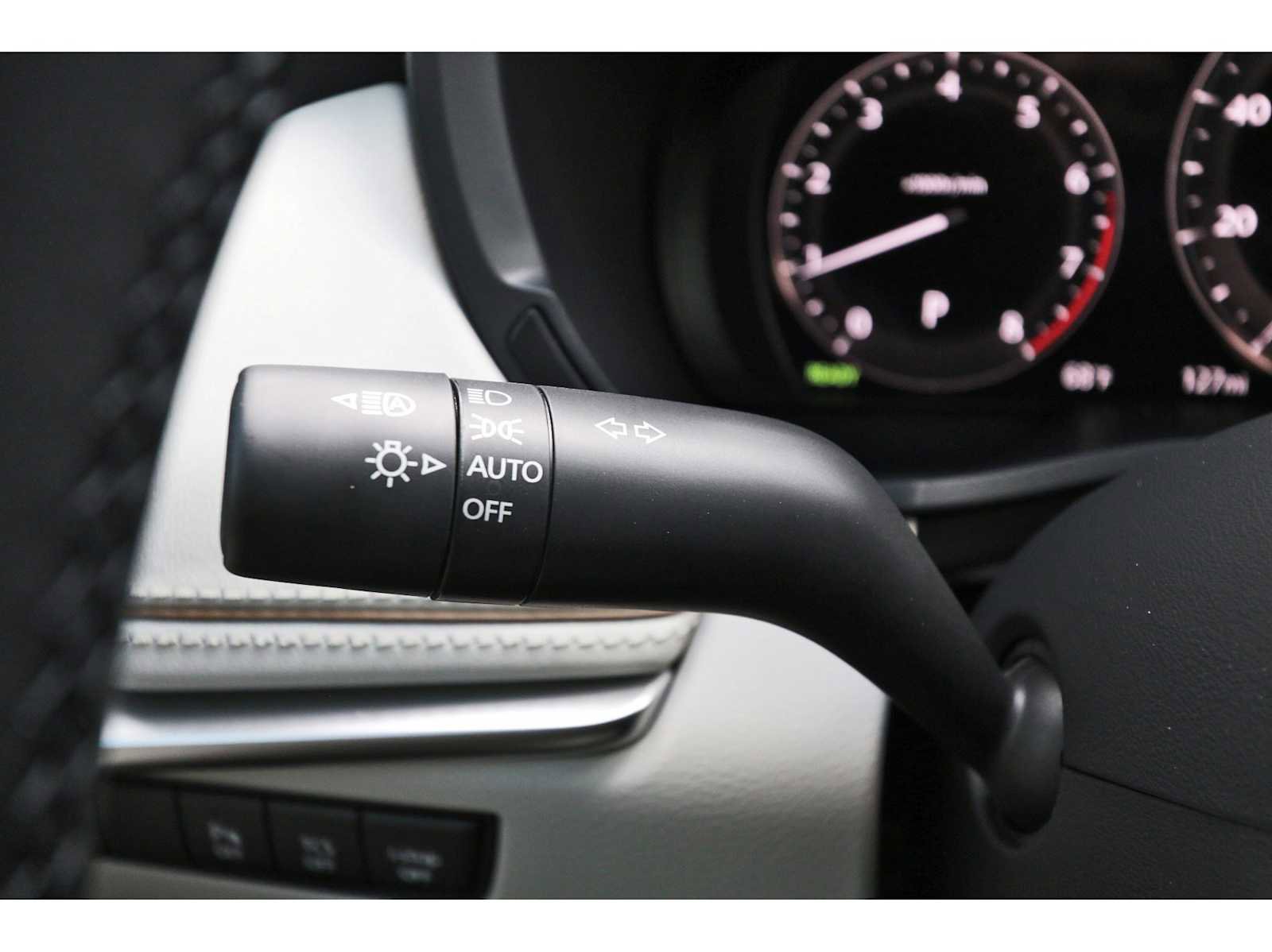 Certified 2025 MAZDA CX-90 3.3 Turbo w/ Premium Plus Pkg image 19