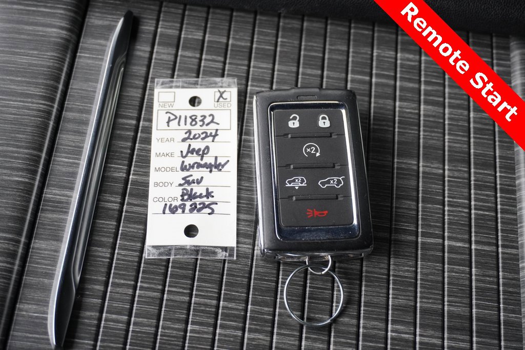 Used 2024 Jeep Wagoneer Series III image 45