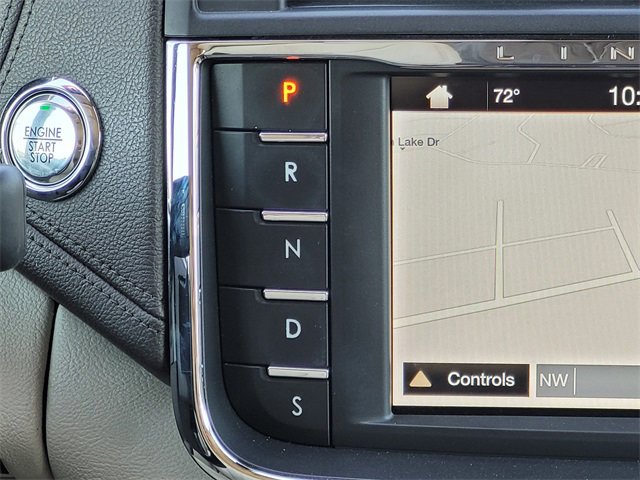 Used 2019 Lincoln Continental Reserve image 15