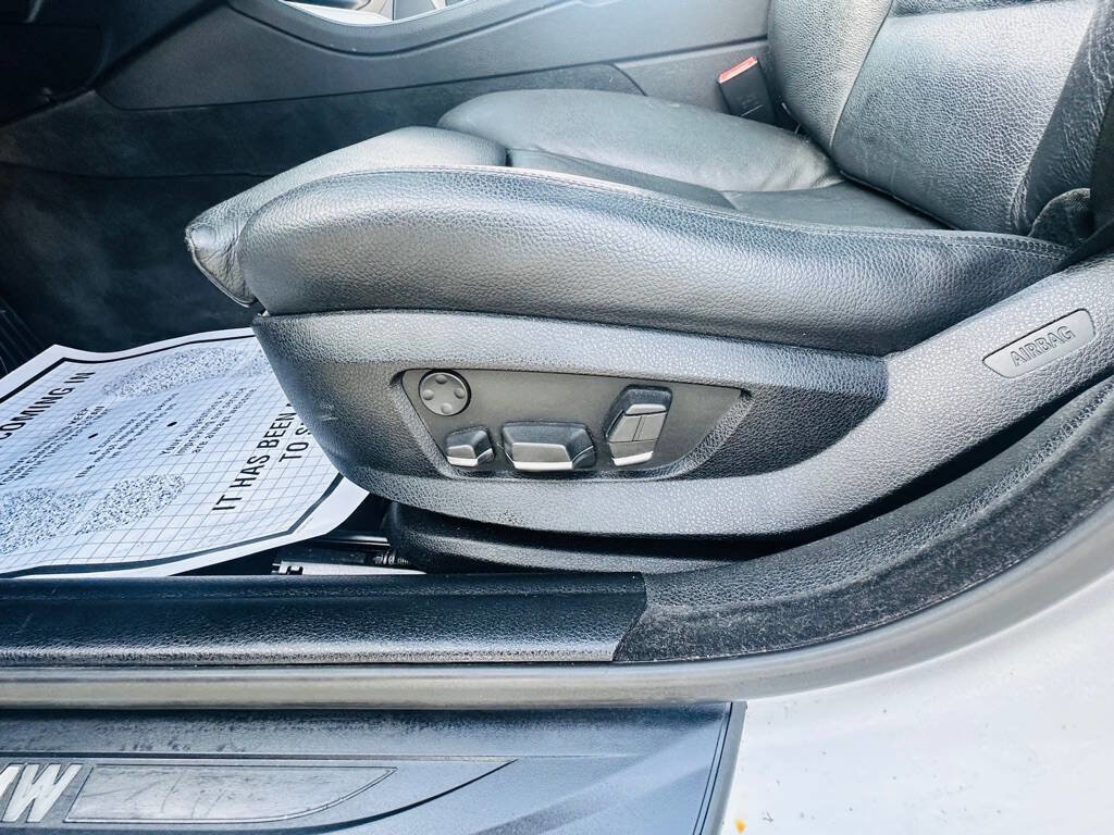 Used 2011 BMW 535i 535i 4dr Sedan image 17