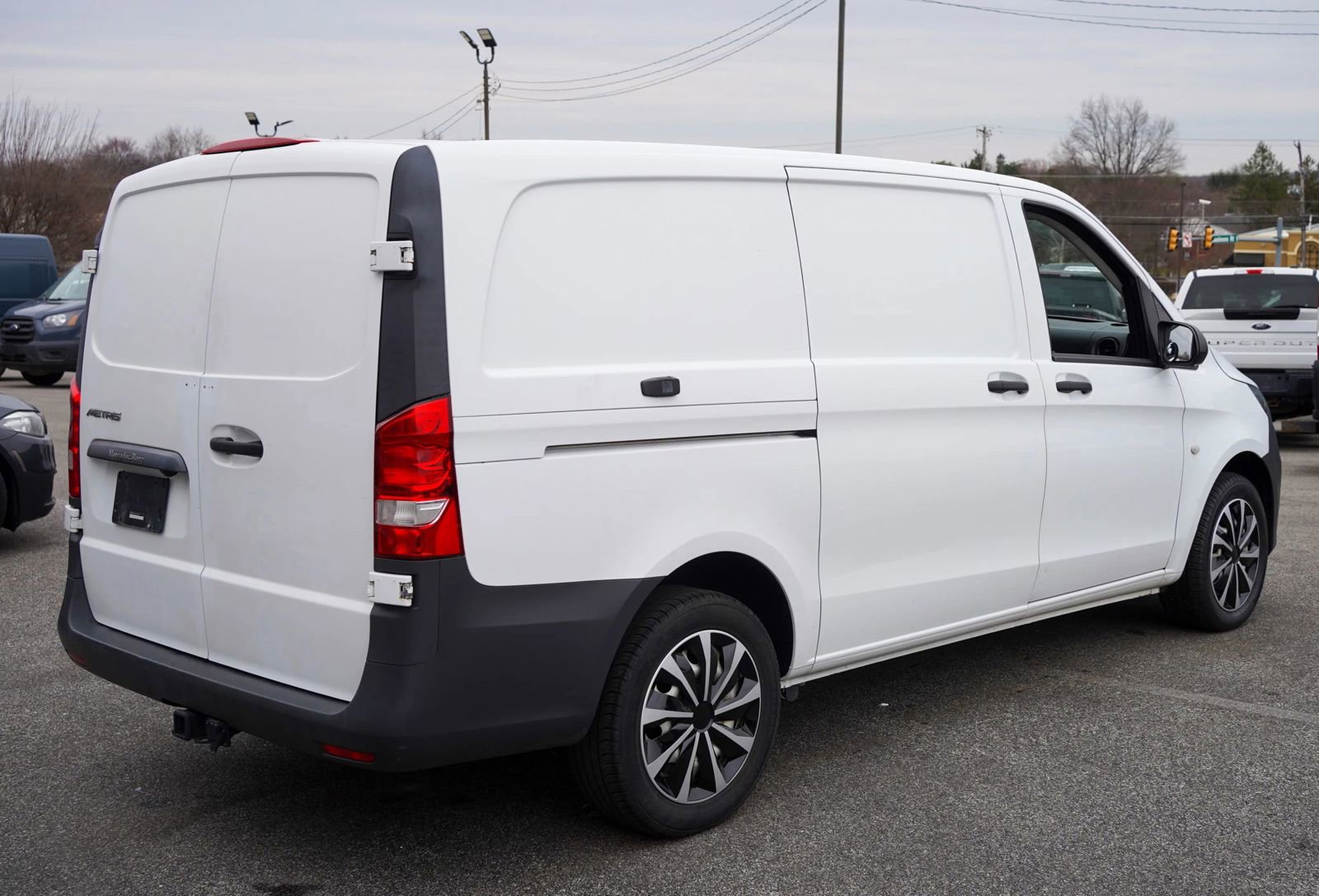 Used 2020 Mercedes-Benz Metris image 8
