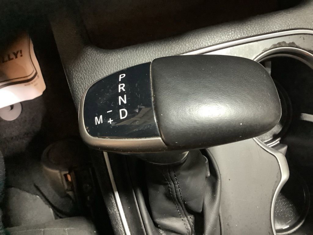 Used 2020 Dodge Durango SXT image 26