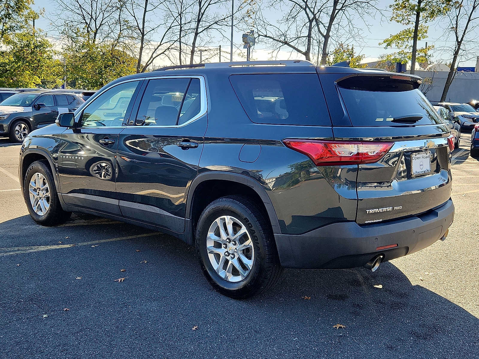 Used 2018 Chevrolet Traverse LT AWD/4WD image 4