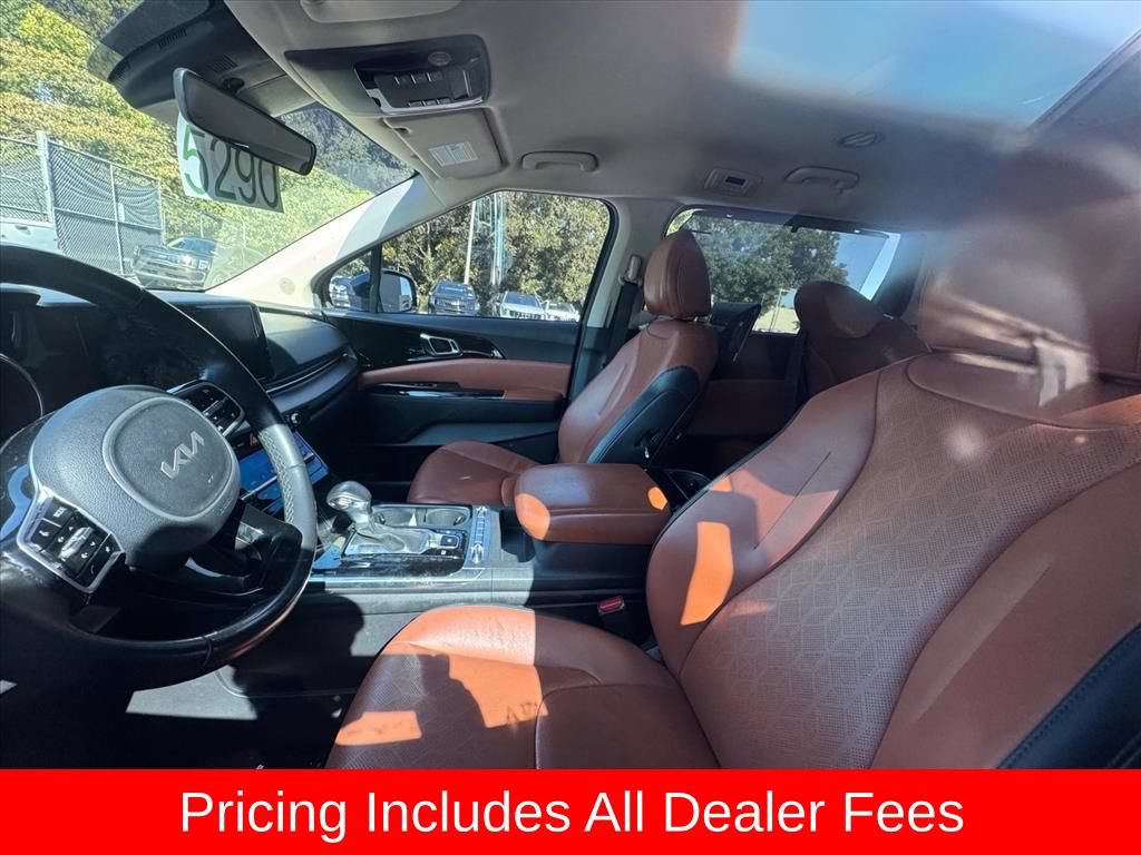 Used 2022 Kia Carnival SX FWD image 8