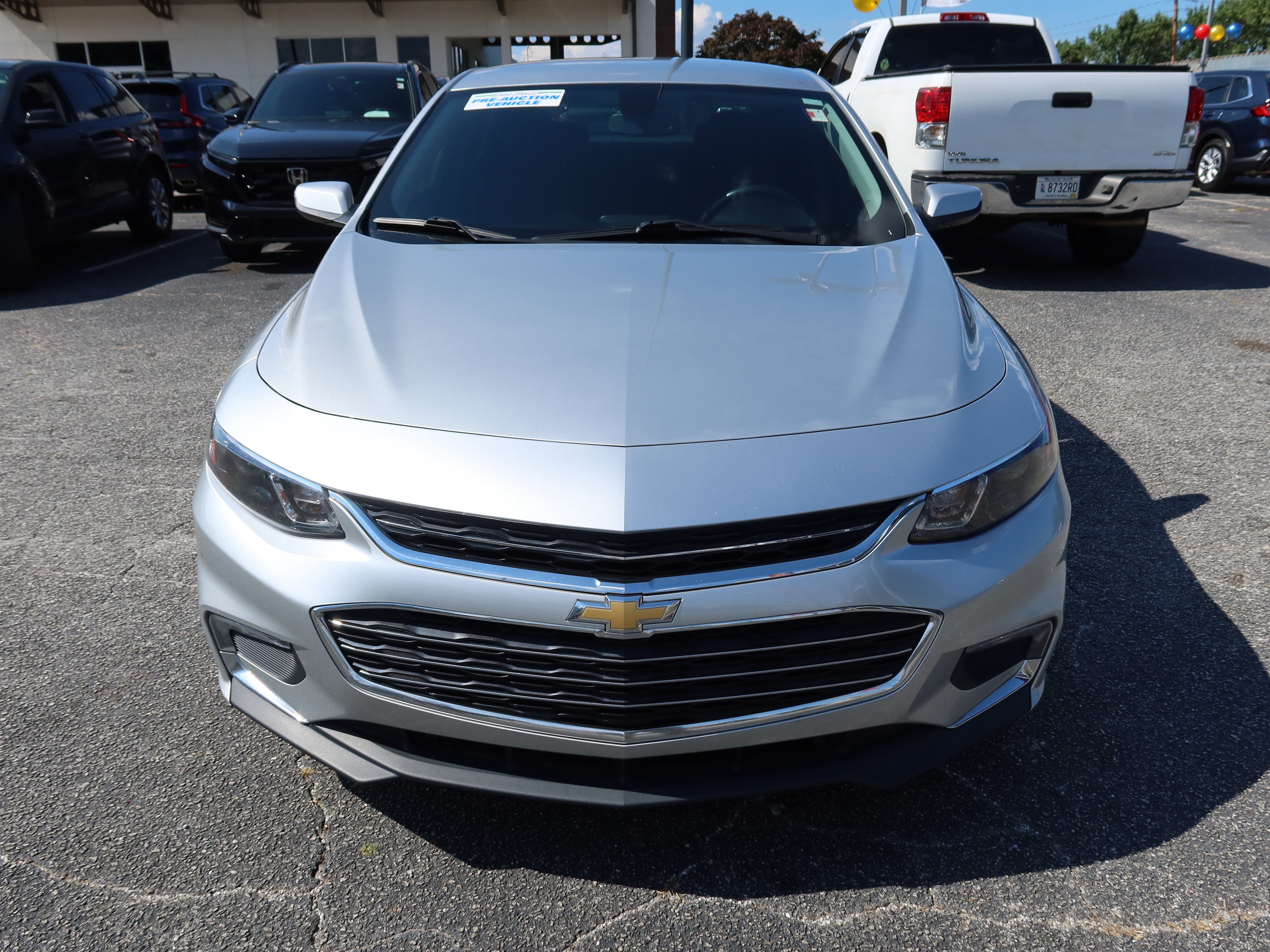 Used 2018 Chevrolet Malibu LT FWD image 9