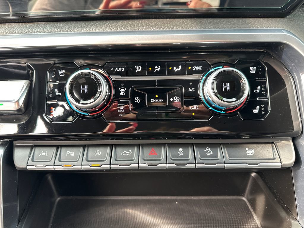 Used 2023 GMC Sierra 1500 Denali w/ Denali Reserve Package image 28