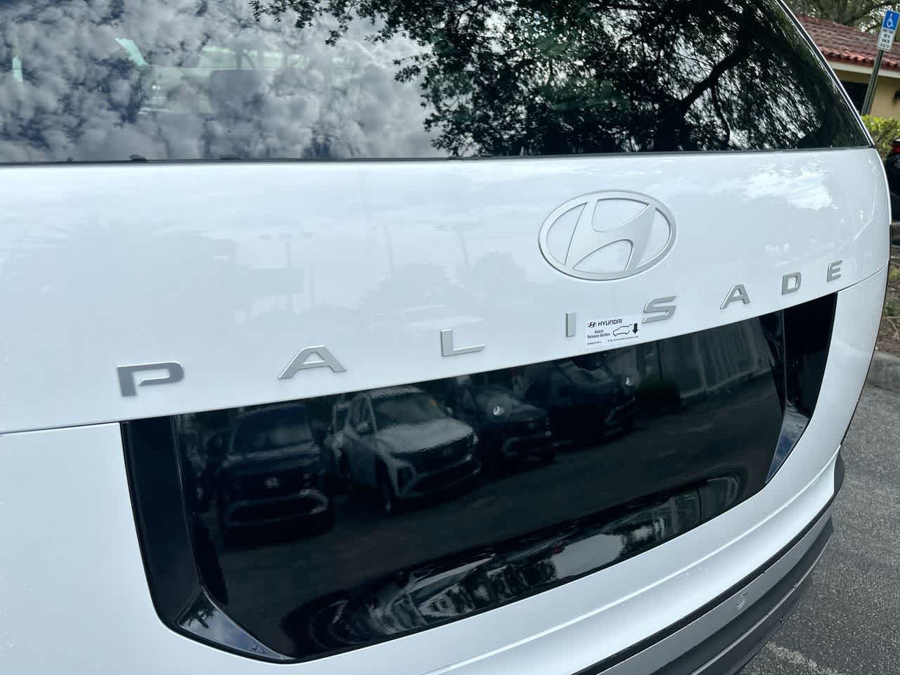 New 2026 Hyundai Palisade SEL Premium FWD image 10