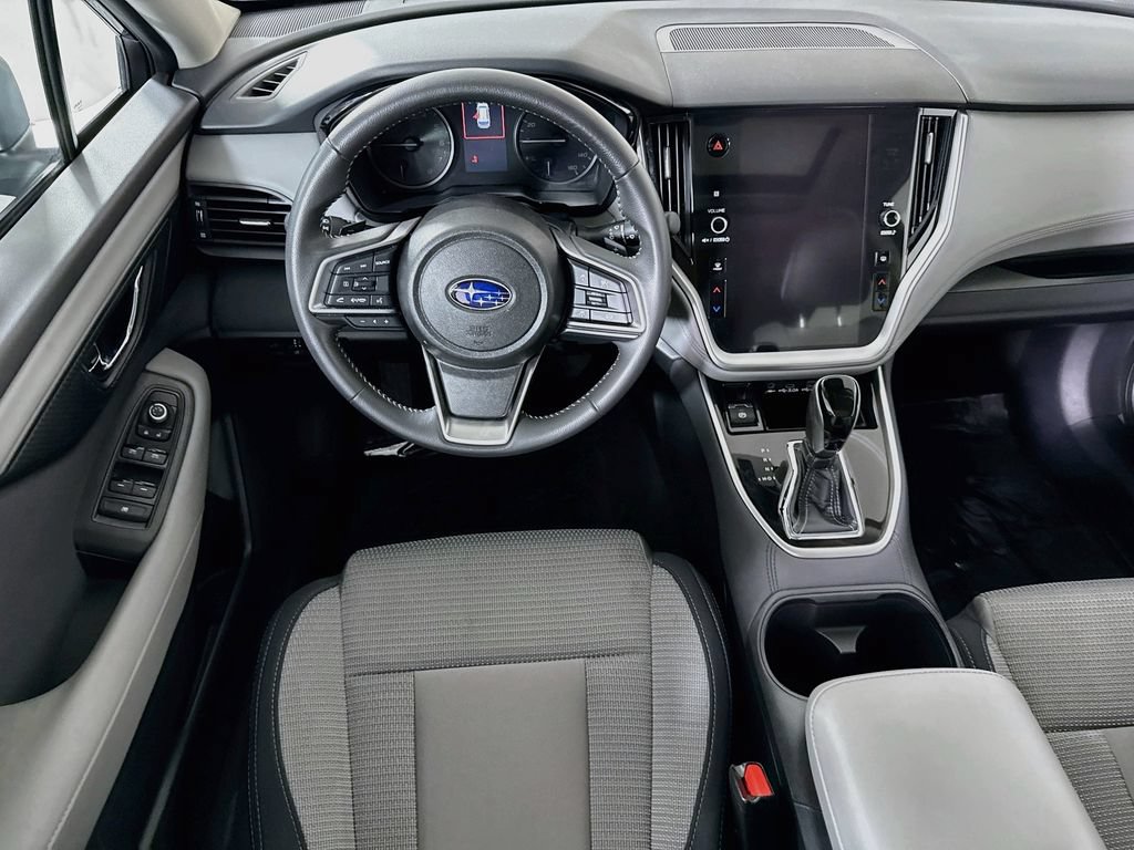 Certified 2025 Subaru Outback Premium AWD/4WD image 4