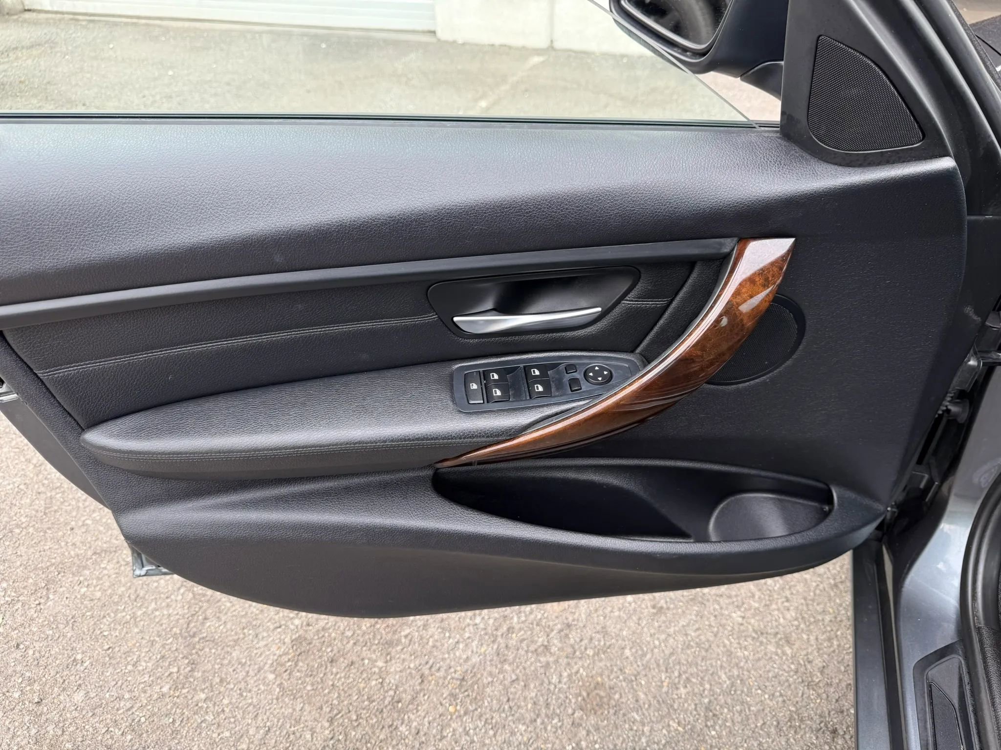 Used 2015 BMW 328i xDrive Sedan AWD/4WD image 18