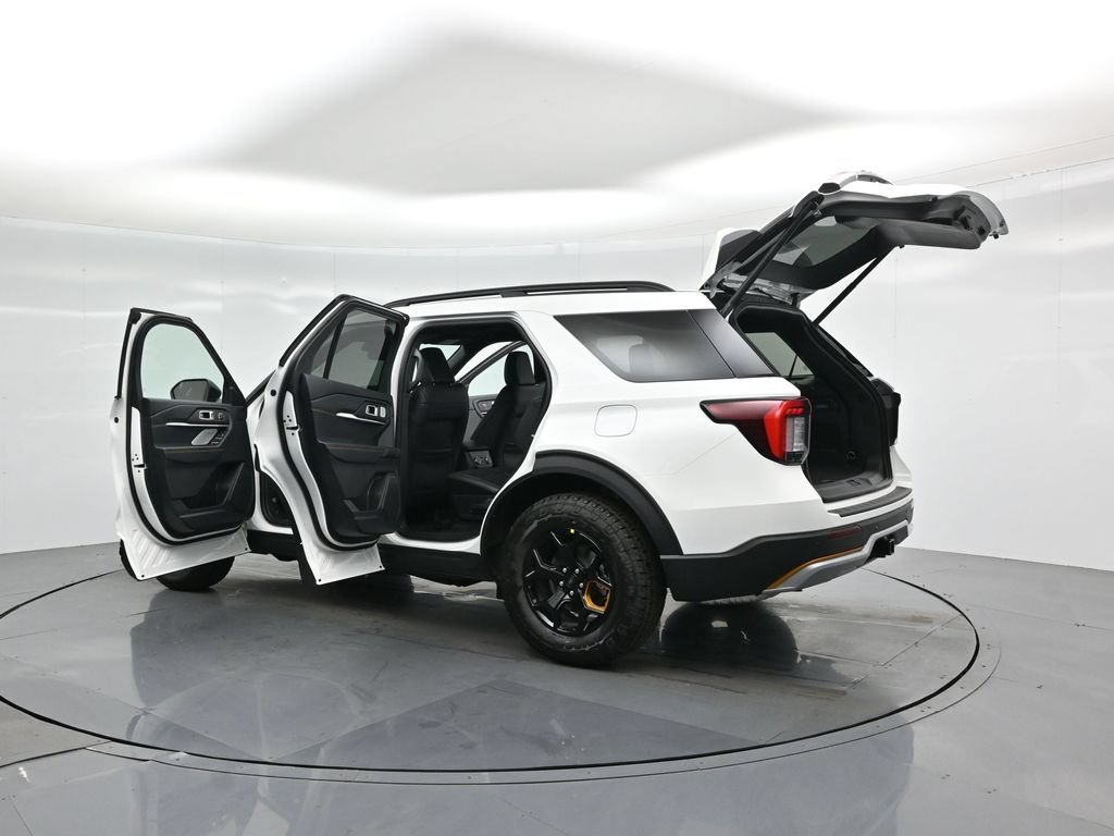 New 2026 Ford Explorer Tremor w/ Tremor Ultimate Package AWD/4WD image 38