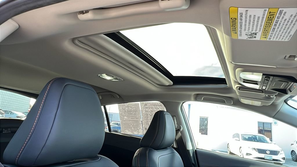 Certified 2025 Subaru Crosstrek 2.5i Limited w/ Crosstrek Mirror Package image 14