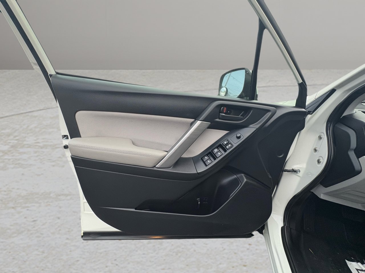 Used 2016 Subaru Forester 2.5i Premium image 38