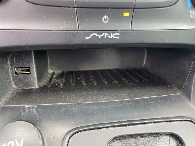 Used 2018 Ford Focus SE FWD image 34