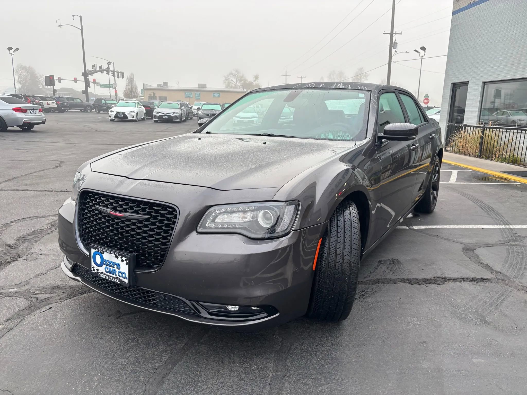 Used 2023 Chrysler 300 S image 2