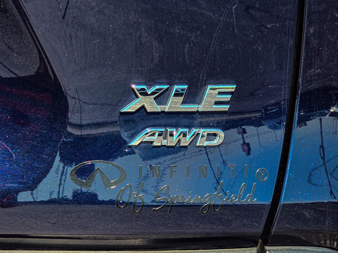Used 2024 Toyota RAV4 XLE AWD/4WD image 8