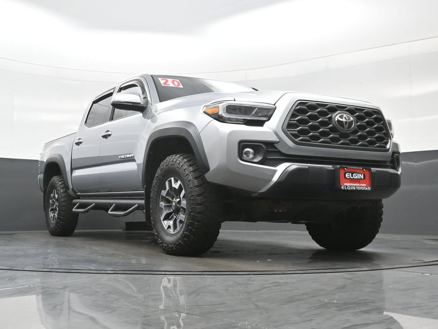 Used 2020 Toyota Tacoma TRD Off-Road w/ Technology Package AWD/4WD image 26