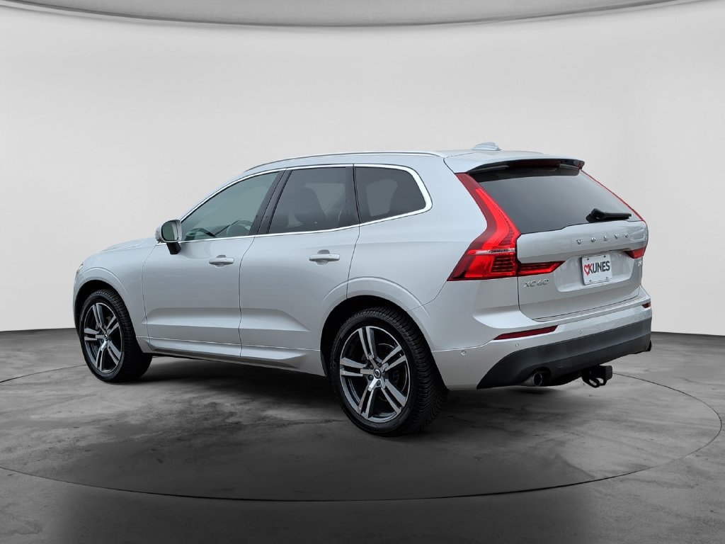 Used 2019 Volvo XC60 T5 Momentum w/ Premium Package AWD/4WD image 5