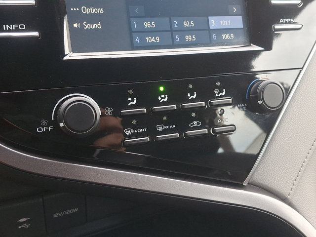 Used 2018 Toyota Camry LE FWD image 15