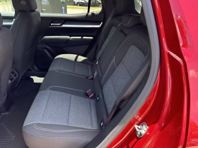 Used 2026 GMC Terrain Elevation w/ Technology Package II AWD/4WD image 16