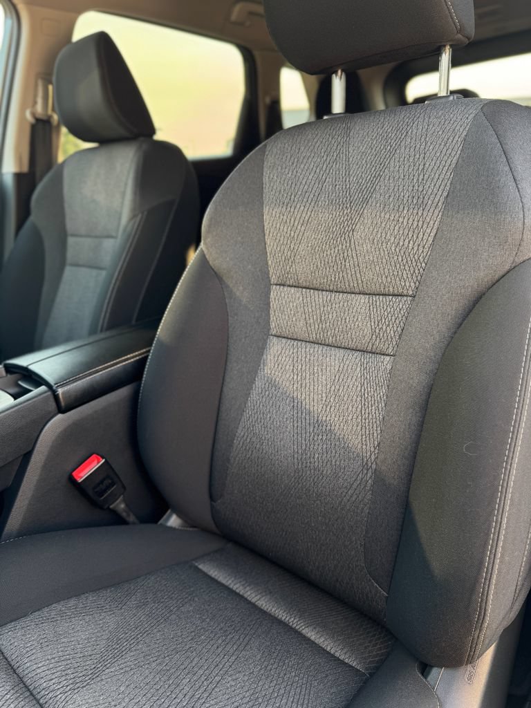 Used 2025 Nissan Rogue SV FWD image 30