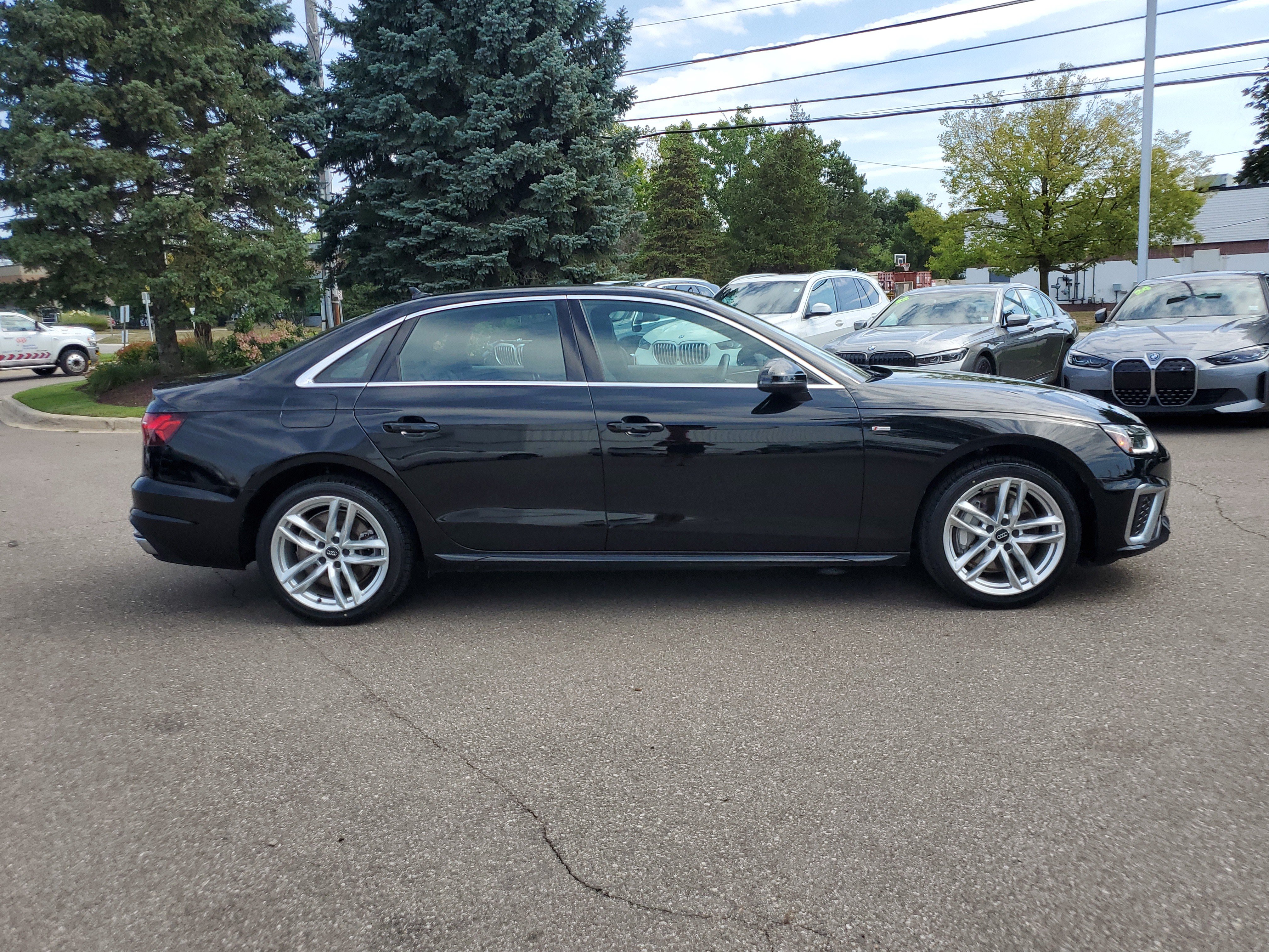 Used 2020 Audi A4 2.0T Premium Plus AWD/4WD image 6