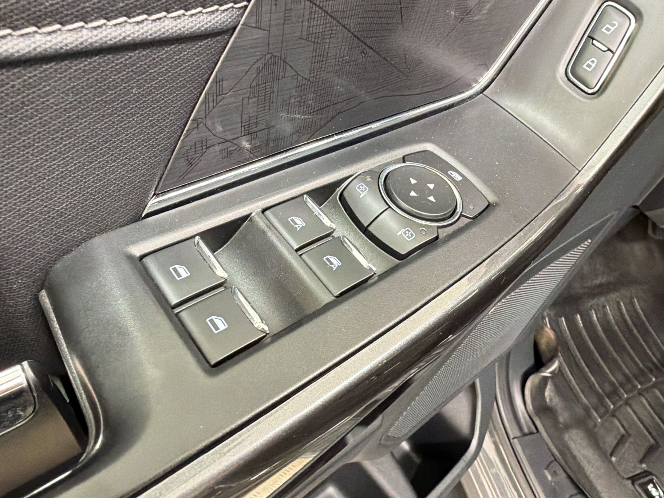 Used 2021 Ford F150 XLT w/ Equipment Group 302A High image 13