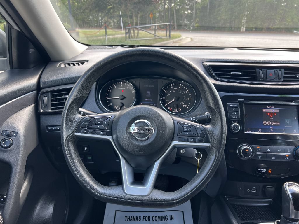 Used 2018 Nissan Rogue S AWD/4WD image 13