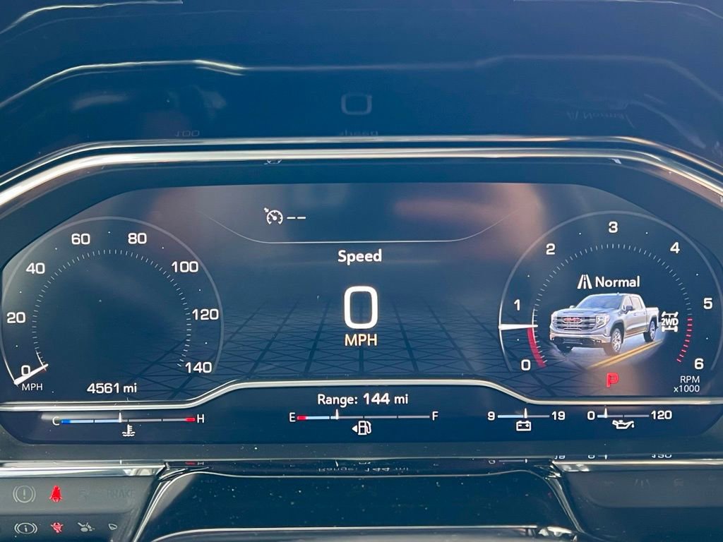 Used 2025 GMC Sierra 1500 Elevation w/ Preferred Package image 26