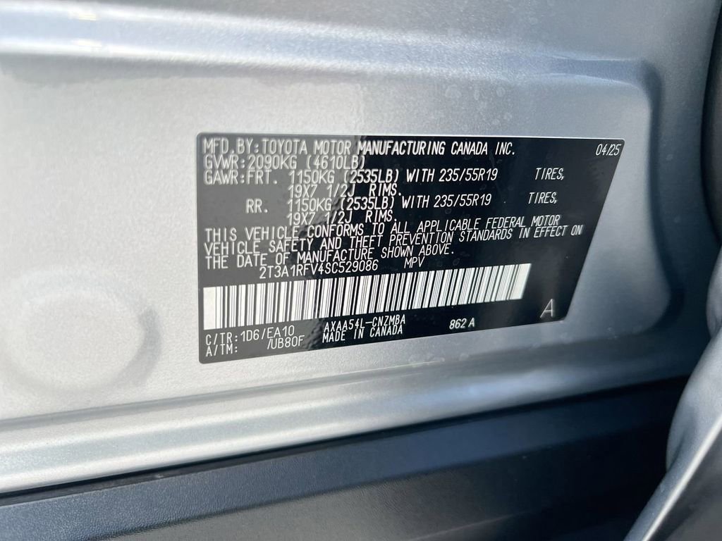 Used 2025 Toyota RAV4 XLE Premium AWD/4WD image 22