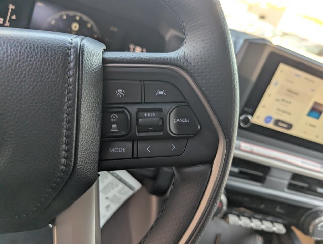 New 2026 Toyota 4Runner SR5 AWD/4WD image 19