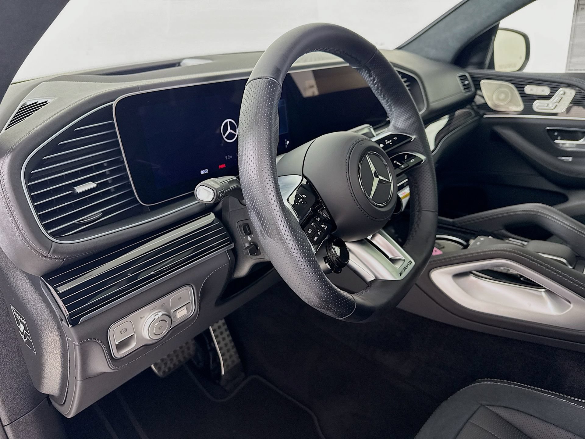 New 2026 Mercedes-Benz GLE 63 AMG S image 10