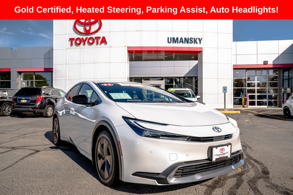 Used 2024 Toyota Prius Prime FWD image 1