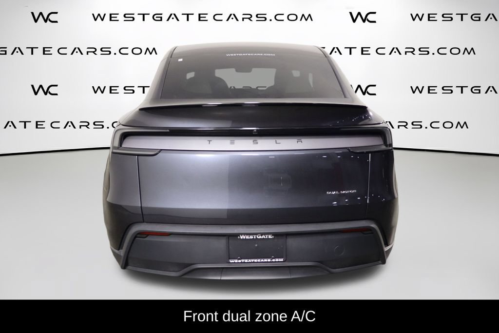 Used 2026 Tesla Model Y Long Range AWD/4WD image 4