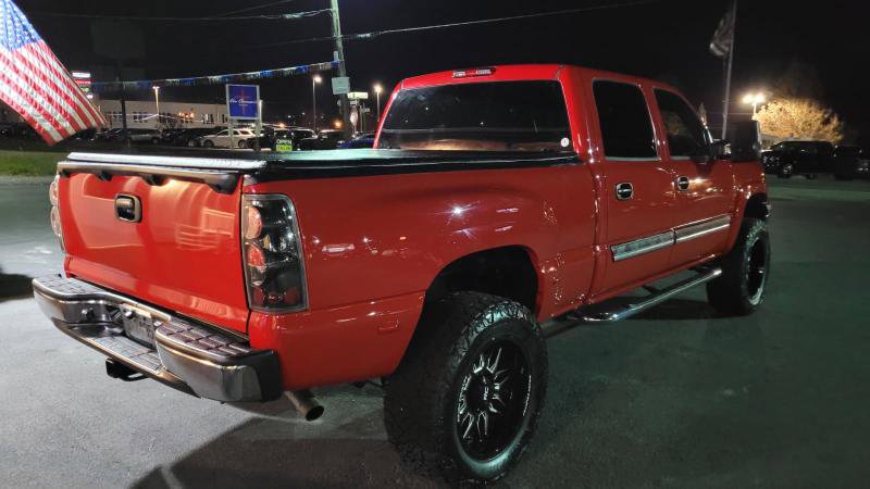 Used 2004 Chevrolet Silverado 2500 LT w/ Skid Plate Package image 6