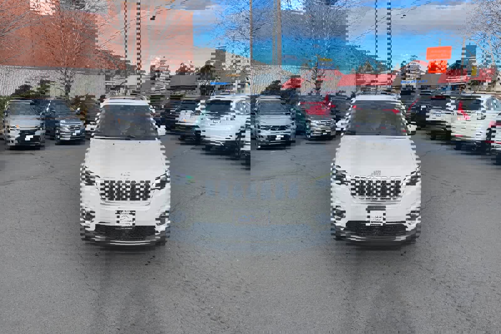 Used 2020 Jeep Cherokee Limited w/ Technology Group image 9