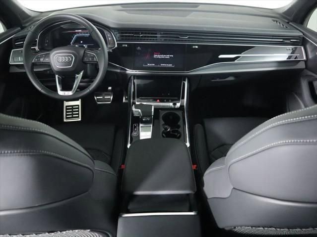 New 2025 Audi SQ7 Premium Plus image 12