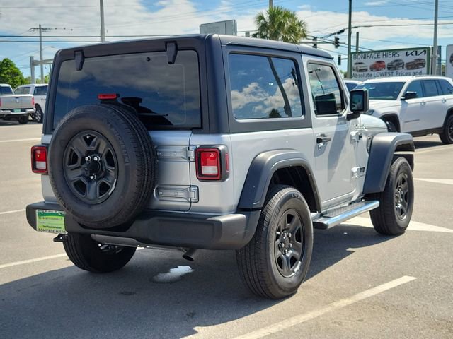 Used 2023 Jeep Wrangler Sport AWD/4WD image 6